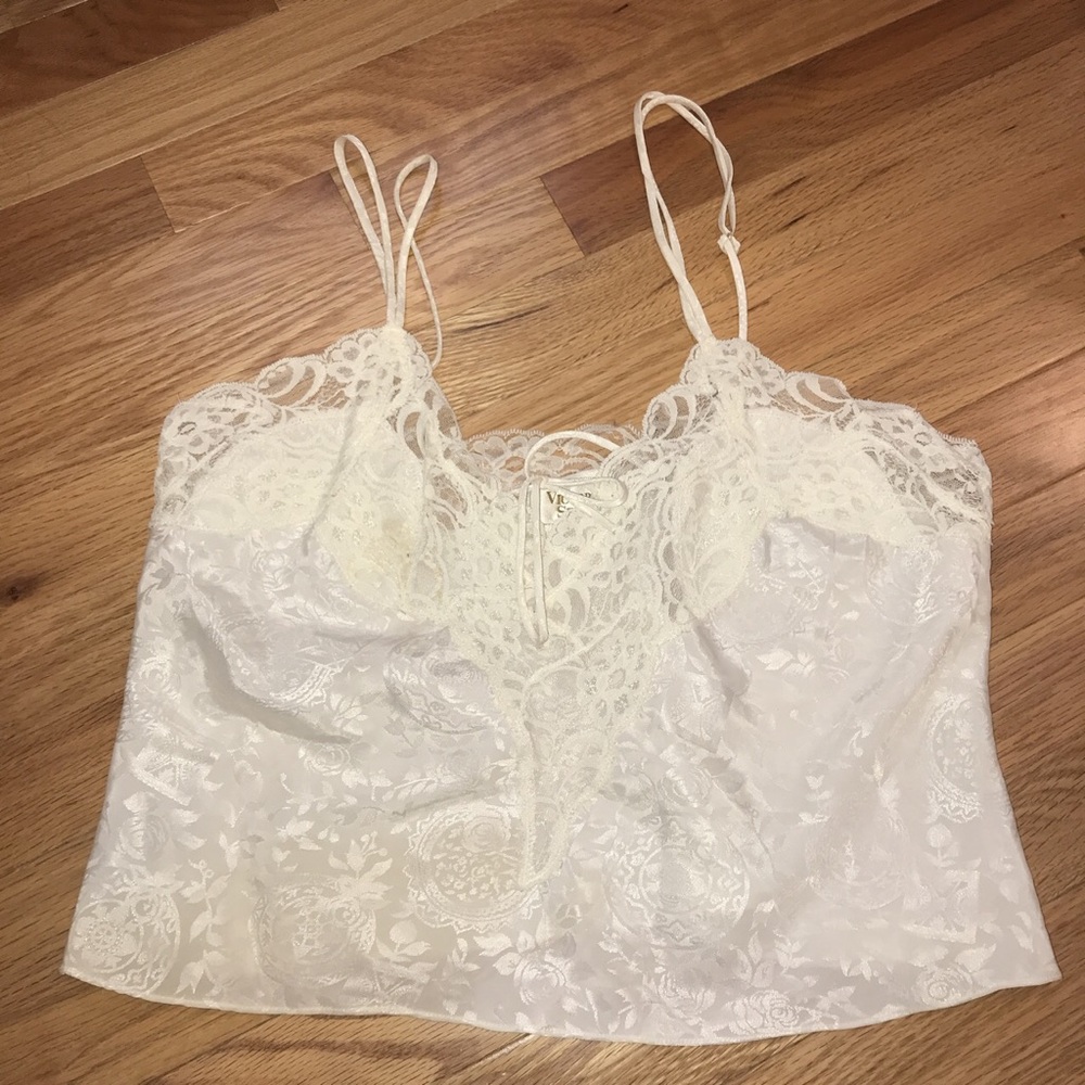 victoria’s secret white lace top